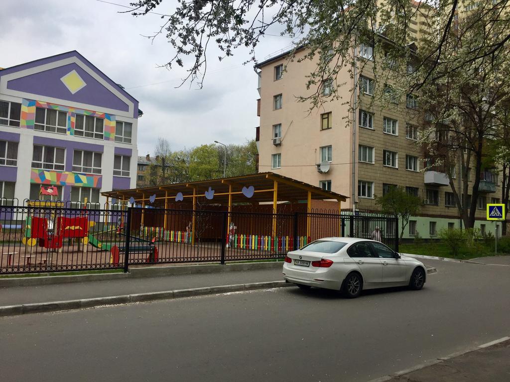 Westend Hostel Kiev Exterior foto